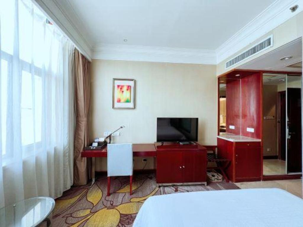 Qingdao Blue Horizon Hotel Licang Buitenkant foto