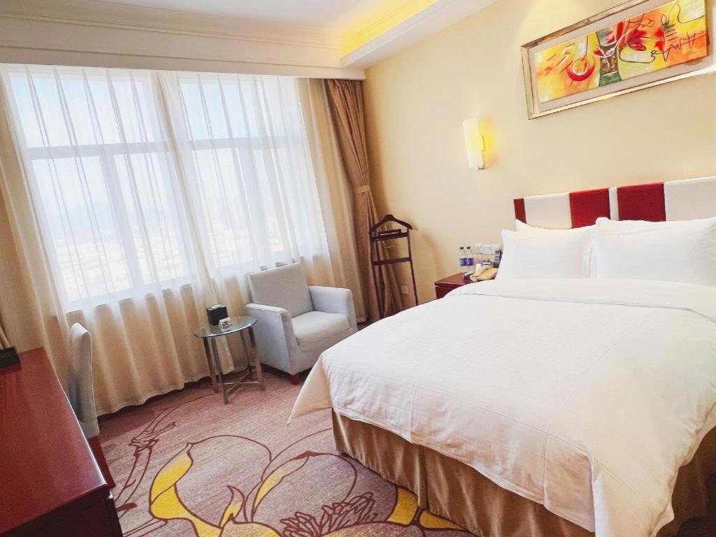 Qingdao Blue Horizon Hotel Licang Buitenkant foto