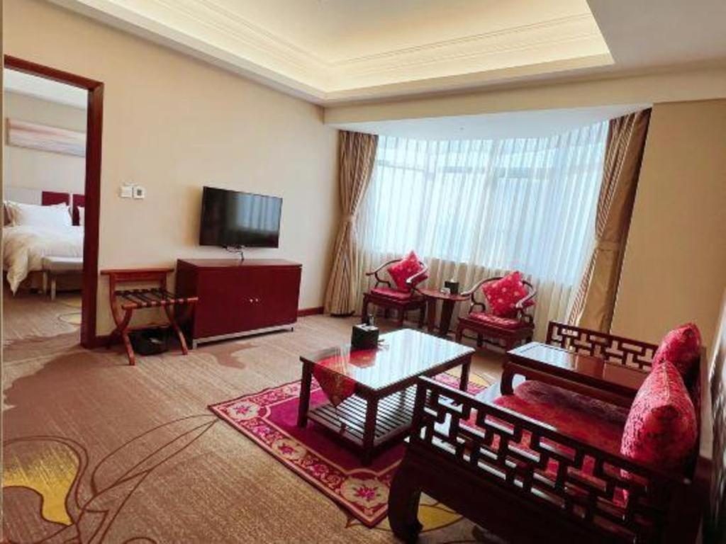 Qingdao Blue Horizon Hotel Licang Buitenkant foto